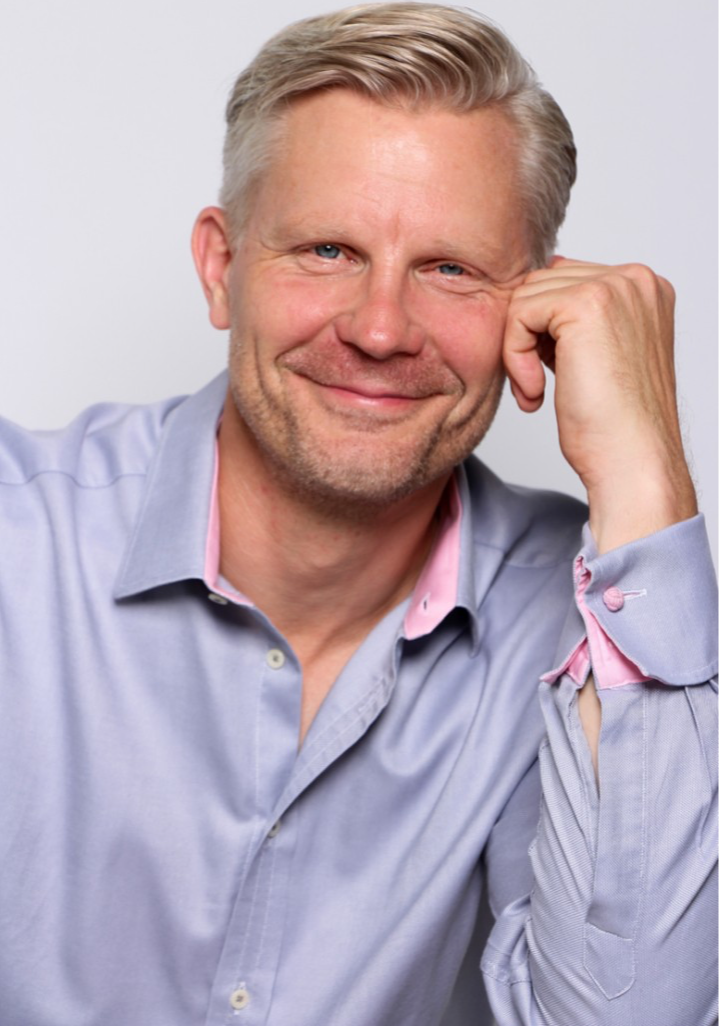 Ulrich S FAMEONME Casting